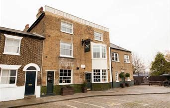 Top 20 Bed & Breakfasts near Greenwich, London.